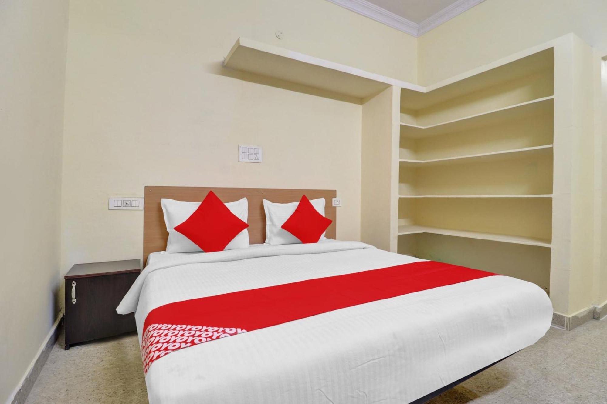 Super Hotel O Rbs Square Langer Houz Haidar Sahibguda 외부 사진